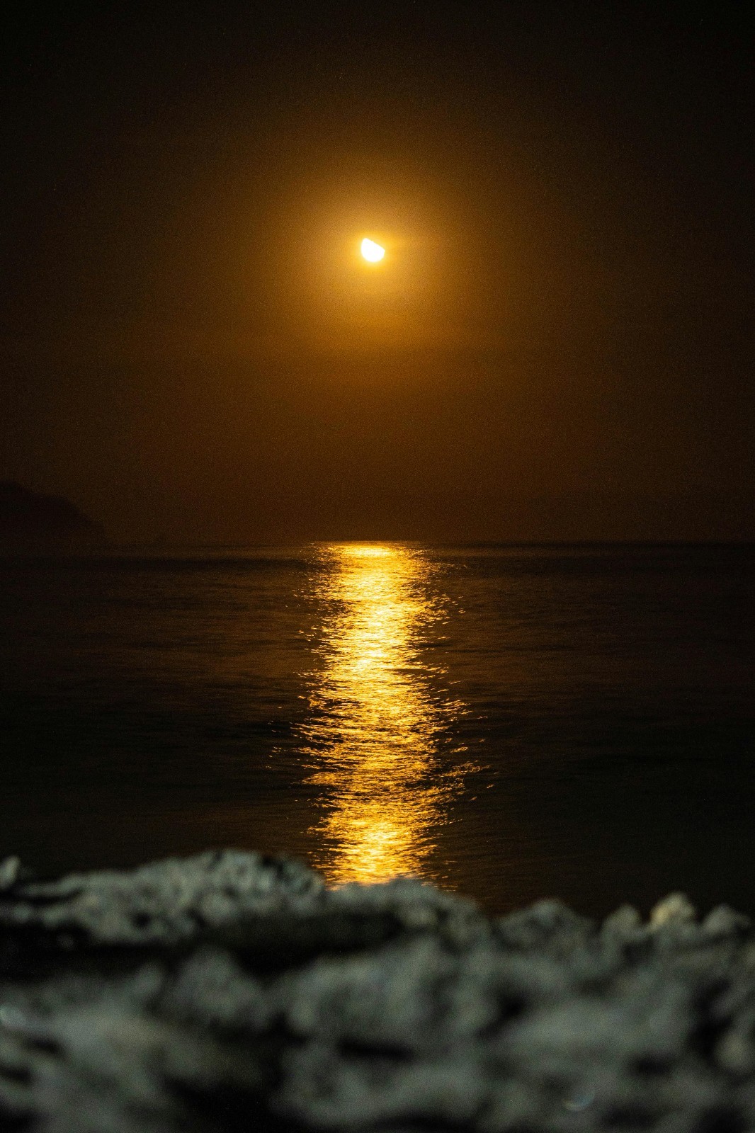 Digital Image Picture Photo Pic Wallpaper Background Crescent Moon Ocean 54542
