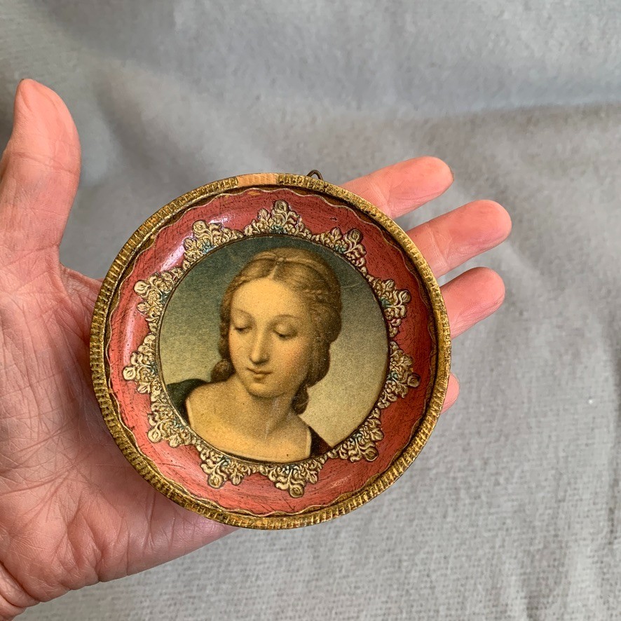 Antique Raphael Madonna Framed Art Gilt Wood Religious Florence Italy Round 3.5″