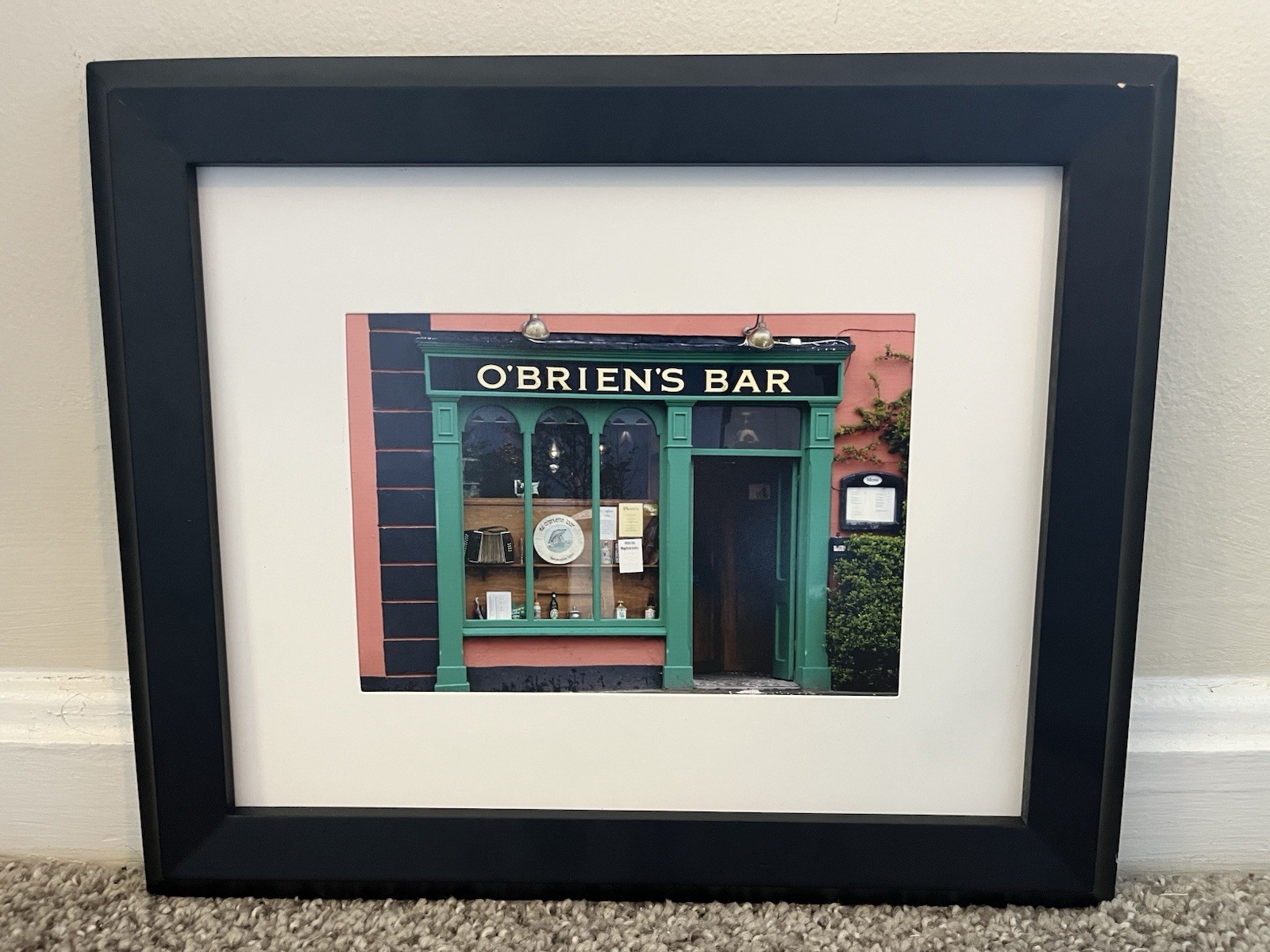 Travel Photography – O’Brien’s Bar Print