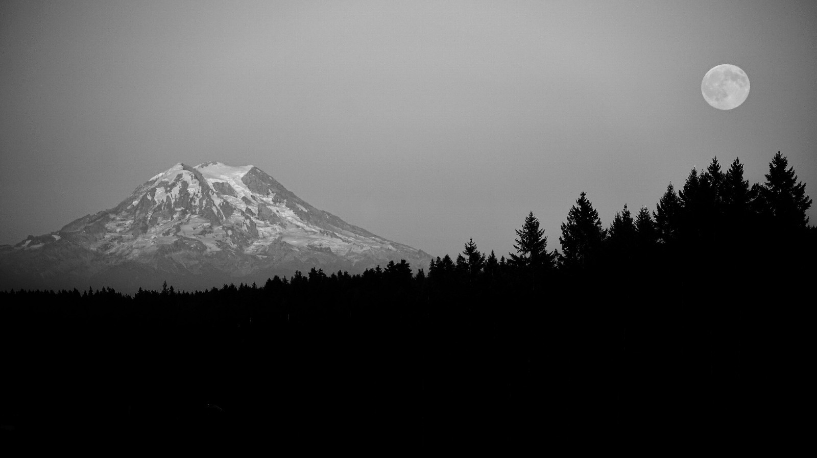 Mt Rainier Full Moon/Print 5/10