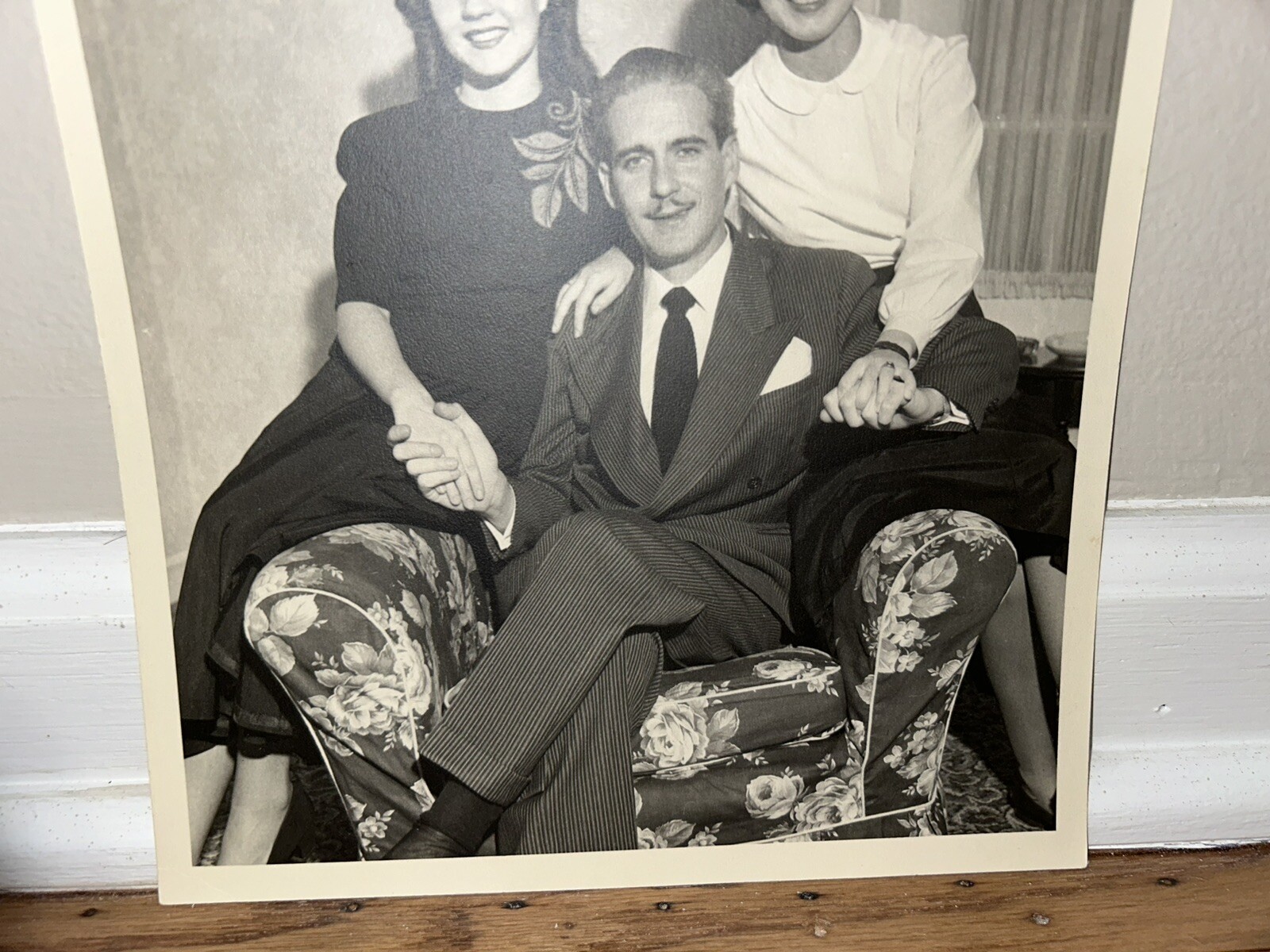 Arthur Gray Standard Oil Photographer Cleveland Ohio Americana Actor Two Women!!