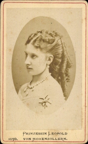 CdV Princess Leopold of Hohenzollern, Antonia of Portugal,… – 11275647