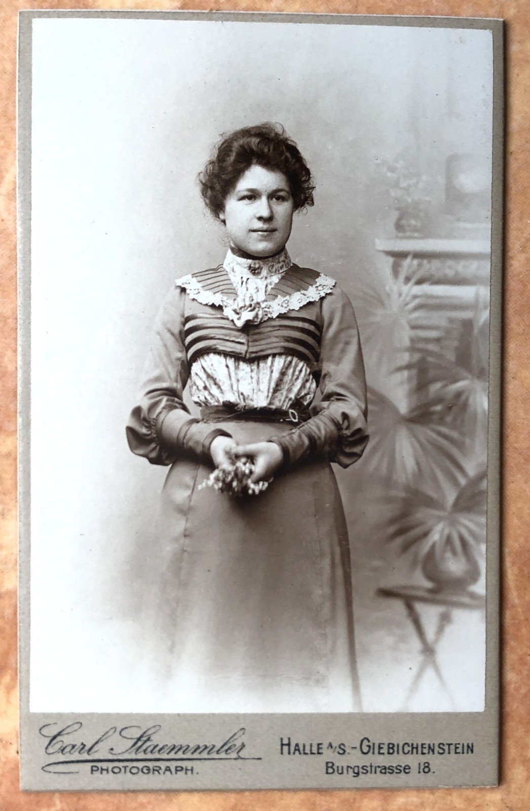 CDV photo around 1900, young woman, Halle a.d. Saale-Giebichenstein