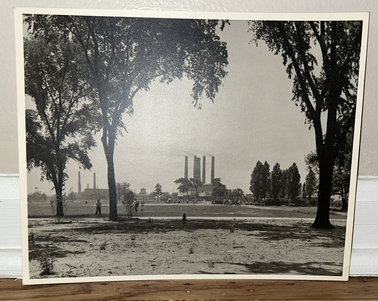 Arthur Gray Standard Oil Photographer Cleveland Ohio Americana Factory Look!!!