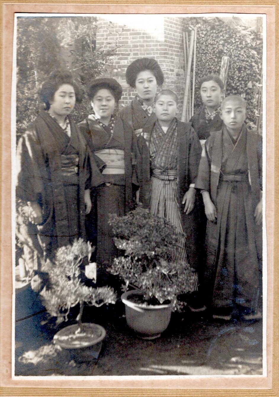 CAB Photo Japan Kimono Bonsai c. 1920 Samurai Children Cabinet Card Cabinet Card