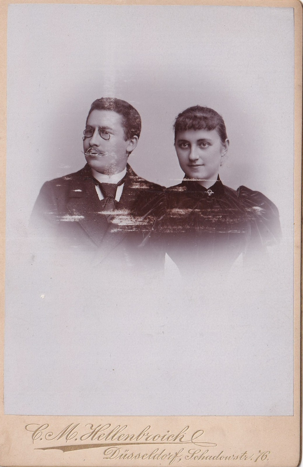 Hellenbroich KAB – couple portrait – Düsseldorf around 1900