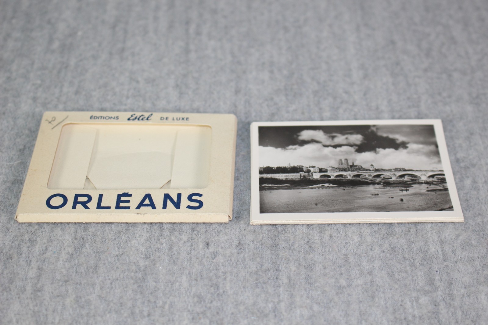 PARIS VINTAGE PHOTOGRAPHS Souvenir Photo Booklet Travel Postcard 1950s Mixed Lot