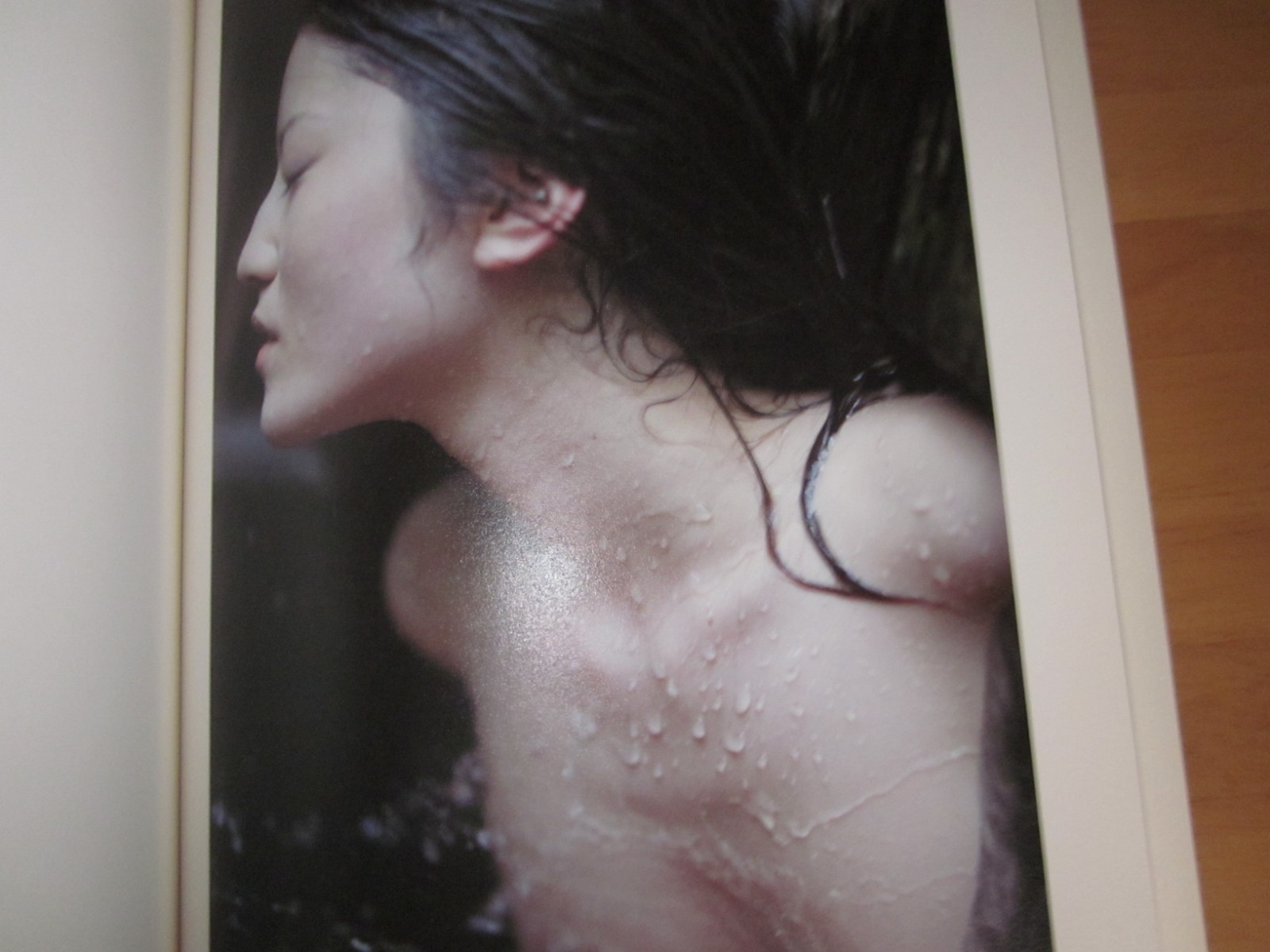 Kishin Shinoyama Photo Book KURAI HADAKA JAPAN 2007 good