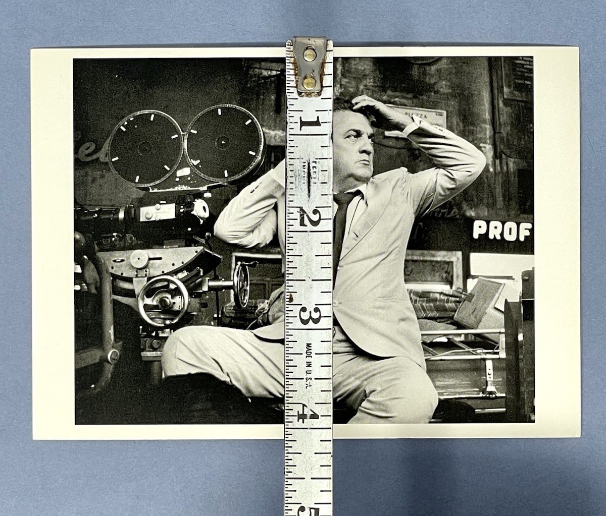 Federico Fellini Art Print Card Fotofolio 4”x6” On The Set Of Roma Film 1972