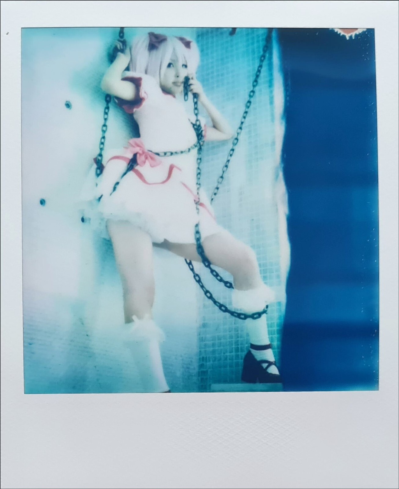NOBUYOSHI ARAKI *Cosplay*POLAROID ORIGINAL SIGNED & CERTIFIED BY ARTIST