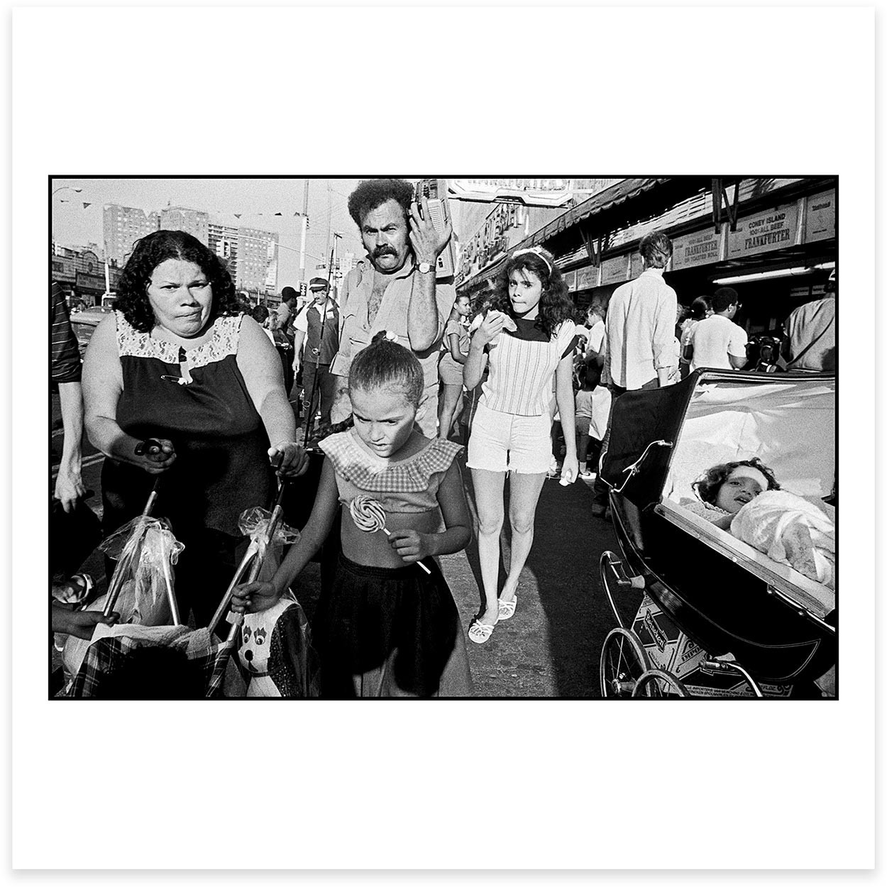 Bruce Gilden – Signed – Family, Coney Island, New York – Magnum 6″x6″