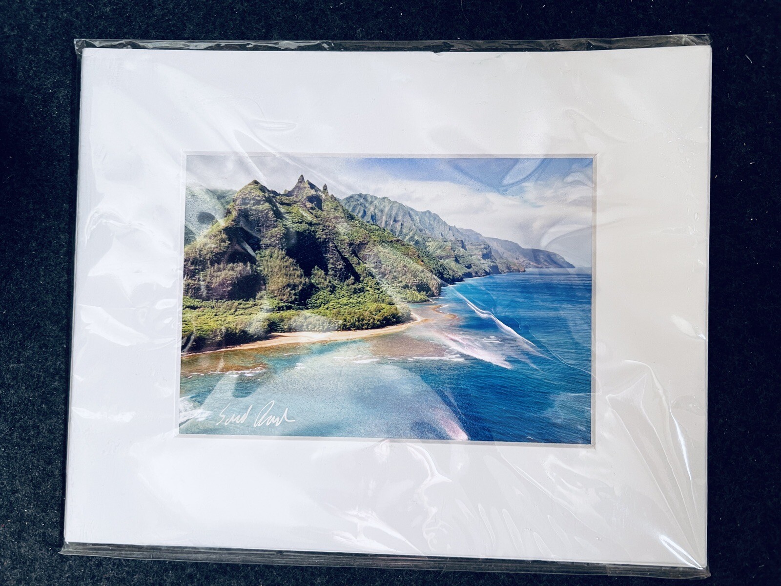 Brad Dawber KEE-NAPALI Signed/Matted Photograph
