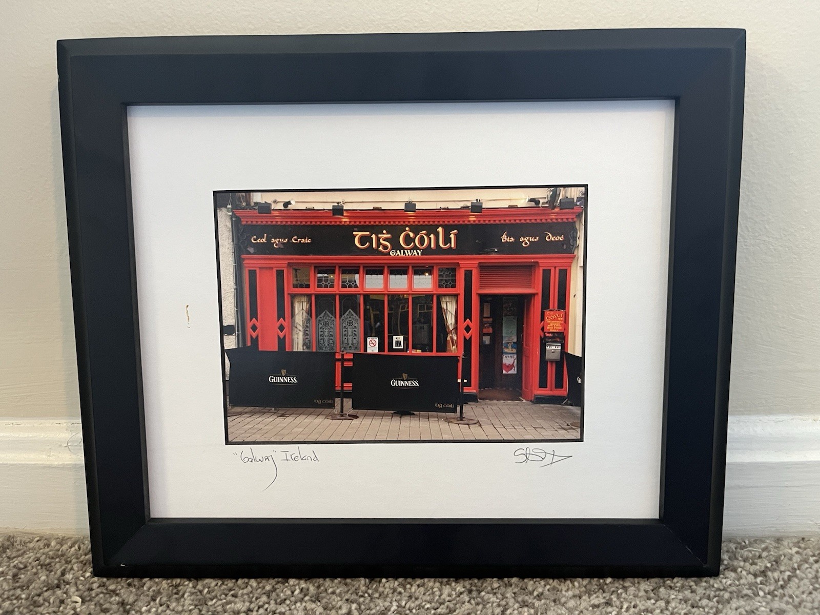 Travel Photography – Tig Cóilí Pub, Galway, Ireland Print