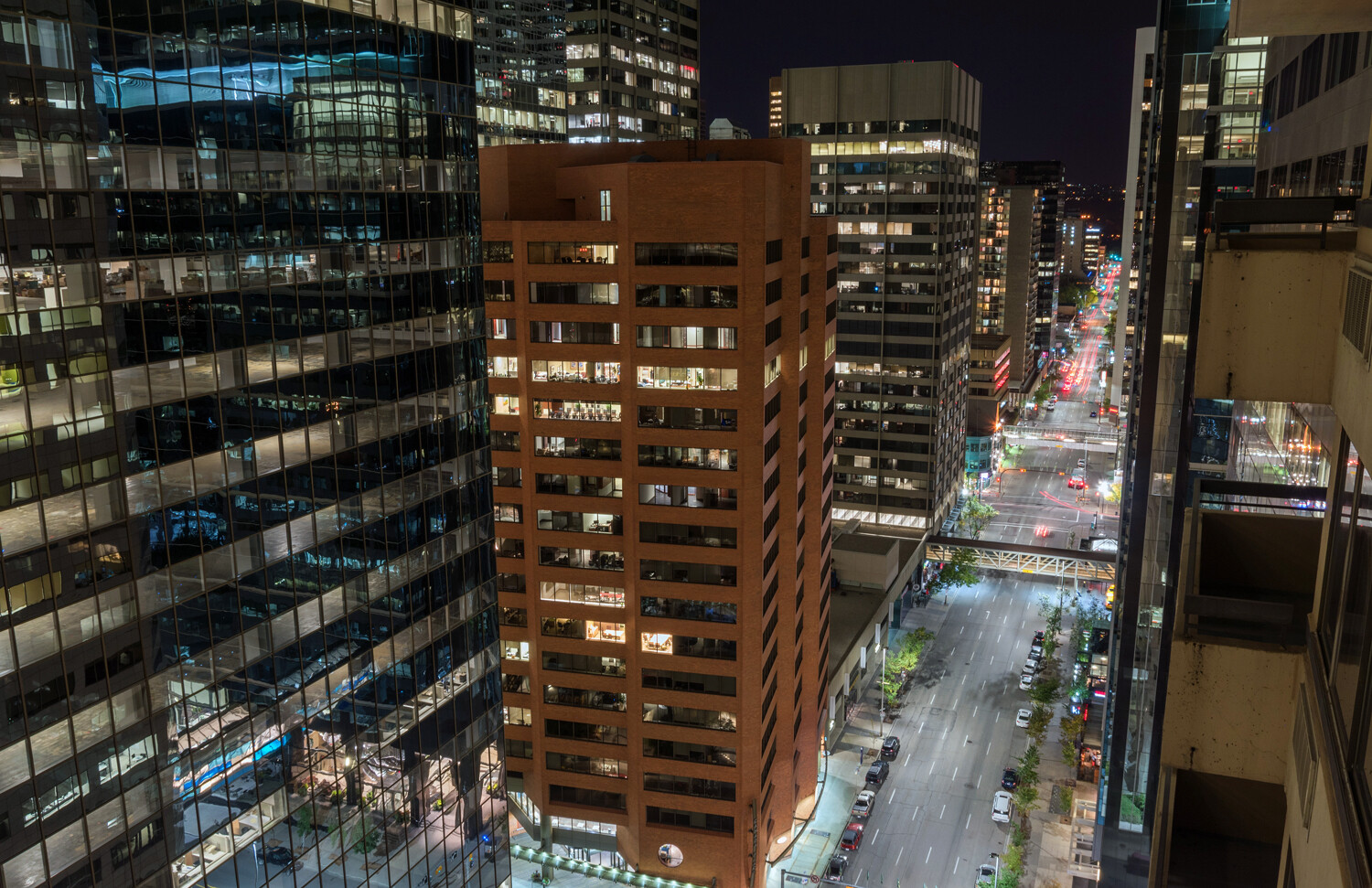 Downtown Calgary, Alberta, Canada Photograph/ Print 11″ x 17″ Reproduction