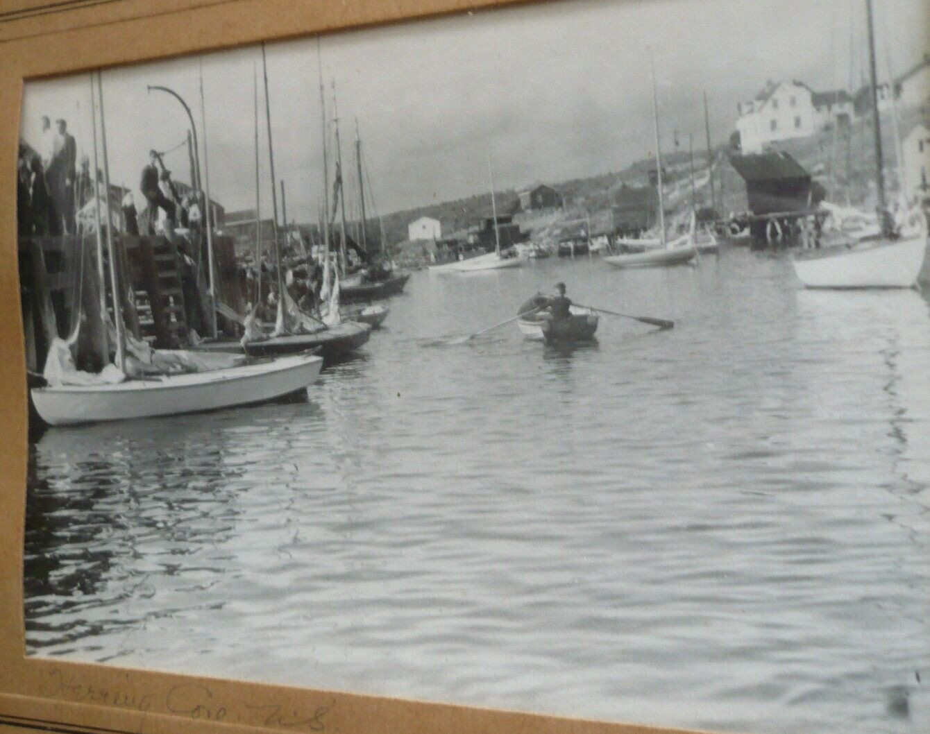 Wallace R. Macaskill, LISTED NOVA SCOTIA CANADA CANADIAN, OLD SIGNED PHOTOGRAPH