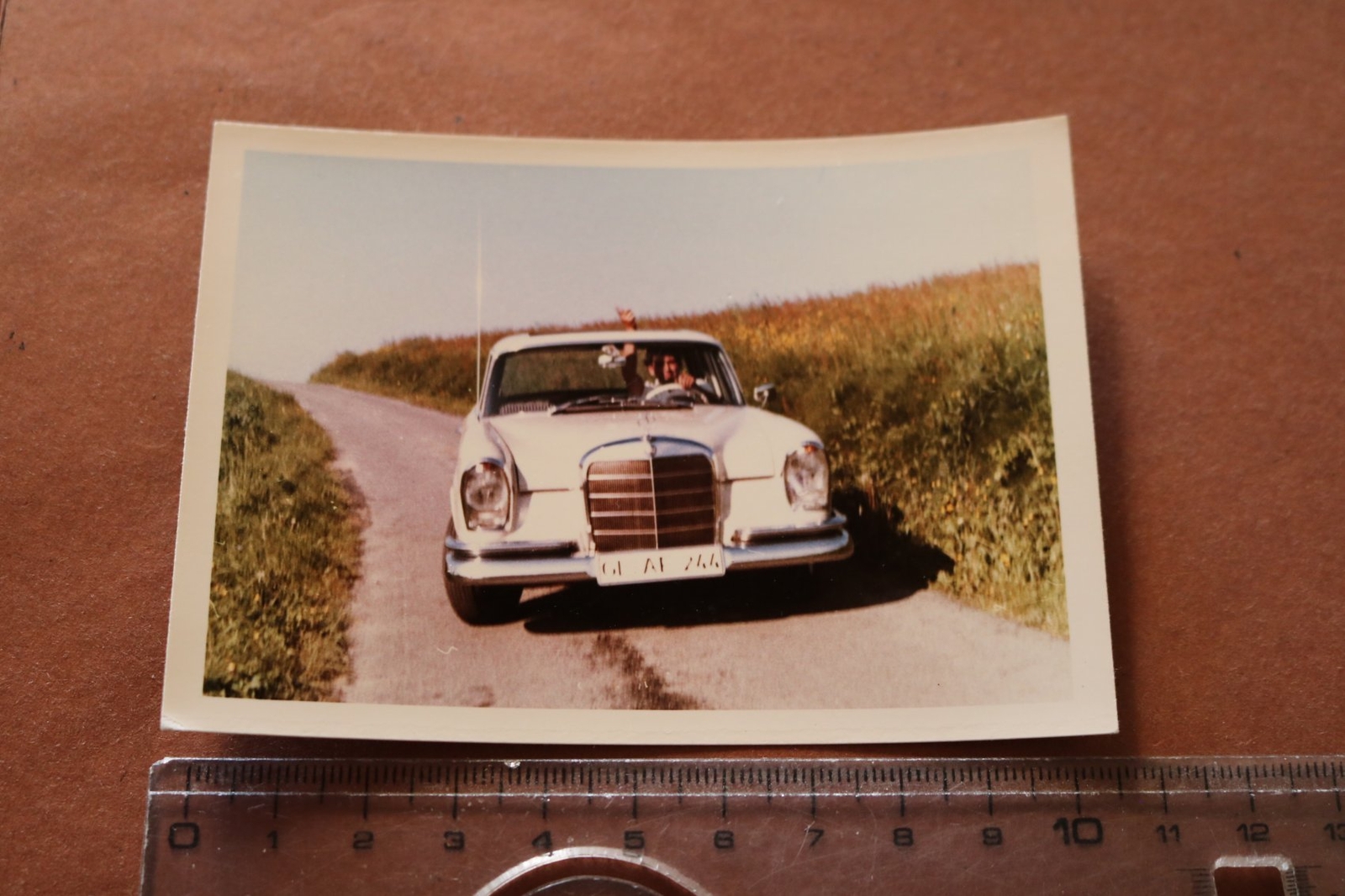 Great Old Colour Photo-Mercedes 300 SE??? 1963
