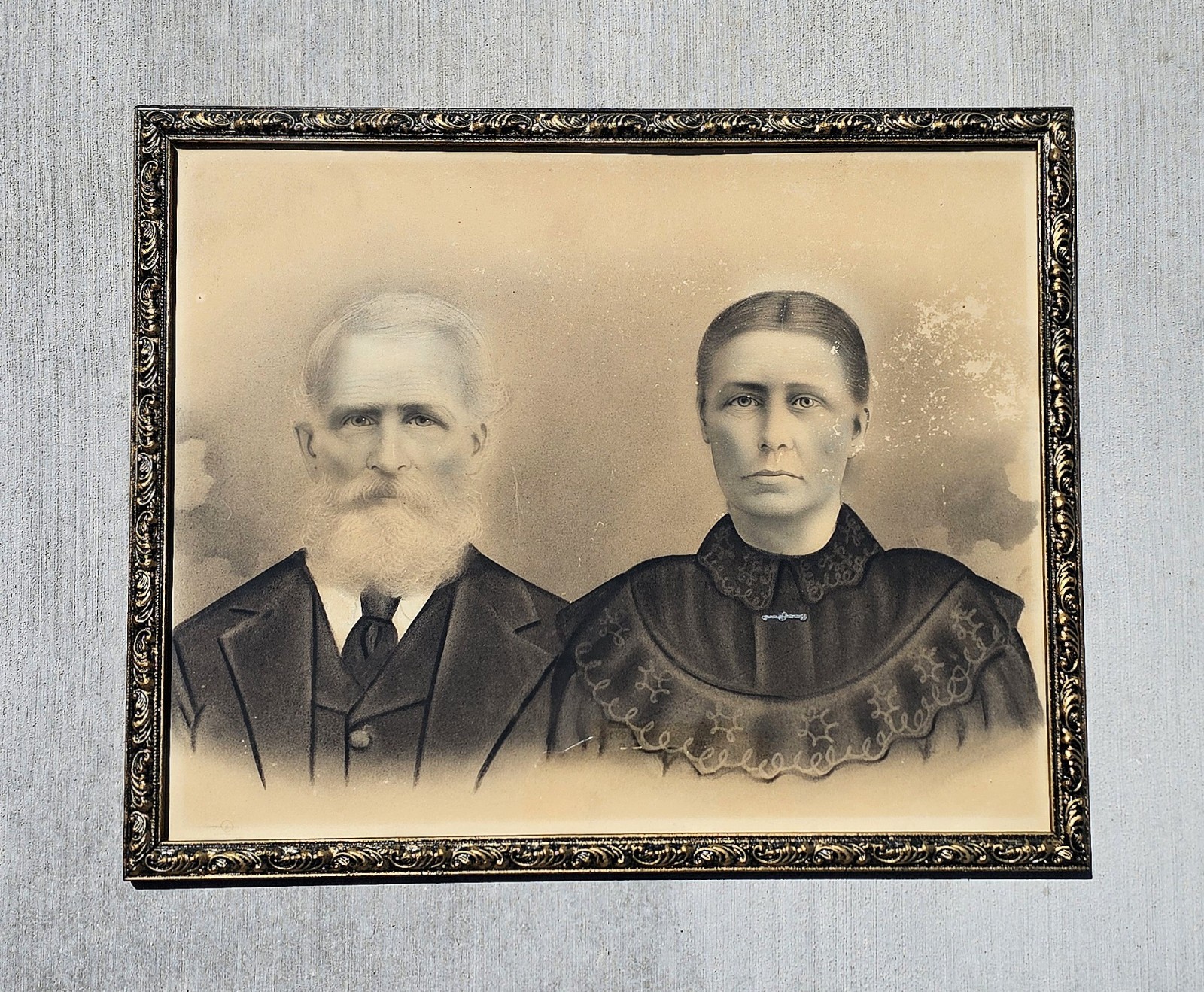 Antique Studio CRAYON PORTRAIT, Tennessee Farmers Pioneers Oddities BOGLE FAMILY